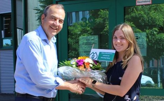 500ste MitarbeiterIn weltweit!